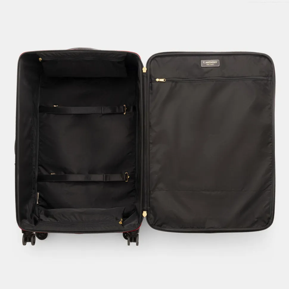 31" Lightweight Wheeled Case