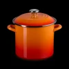 8 qt. Stockpot in Flame