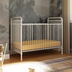 Abigail 3-in-1 Convertible Crib in Washed White
