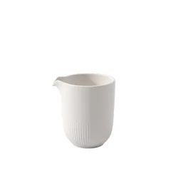 Afina Creamer in White