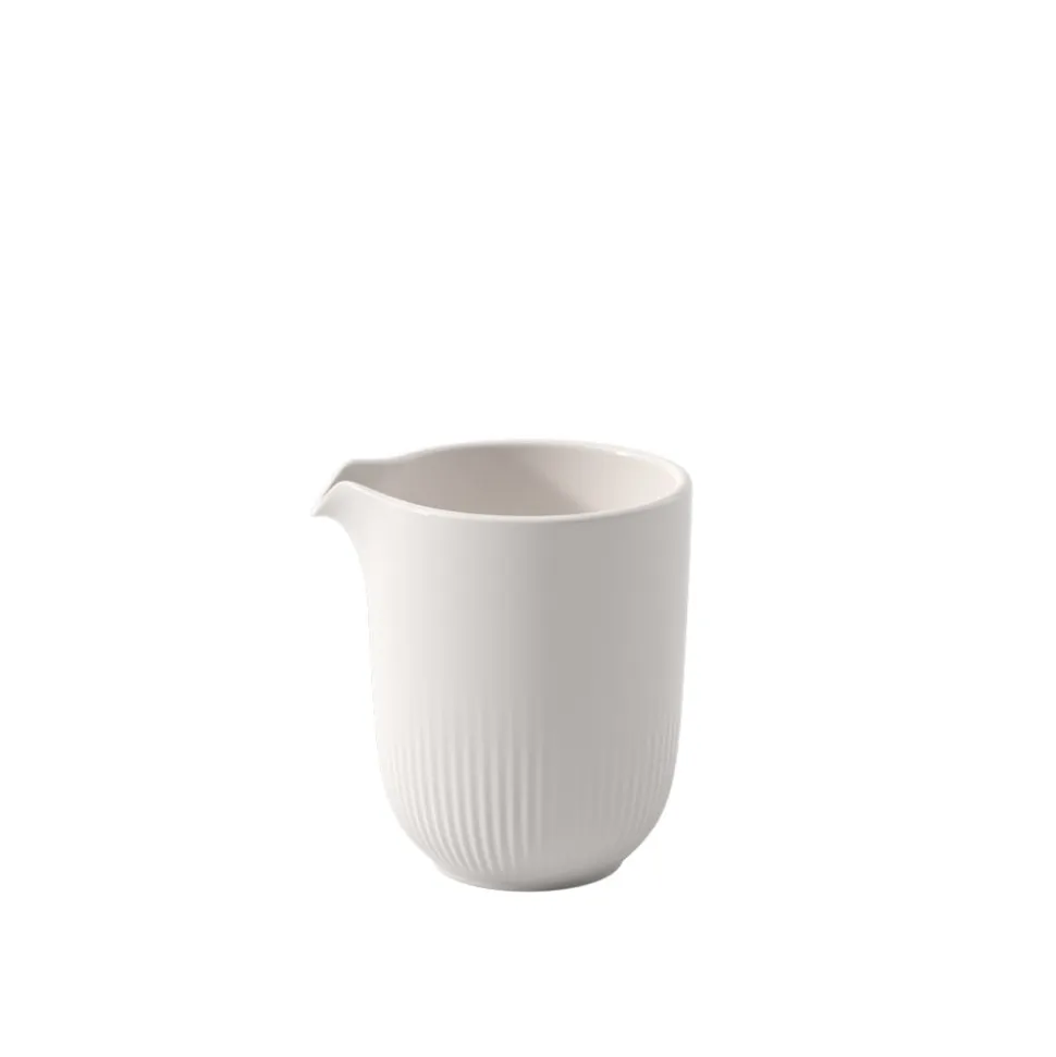 Afina Creamer in White