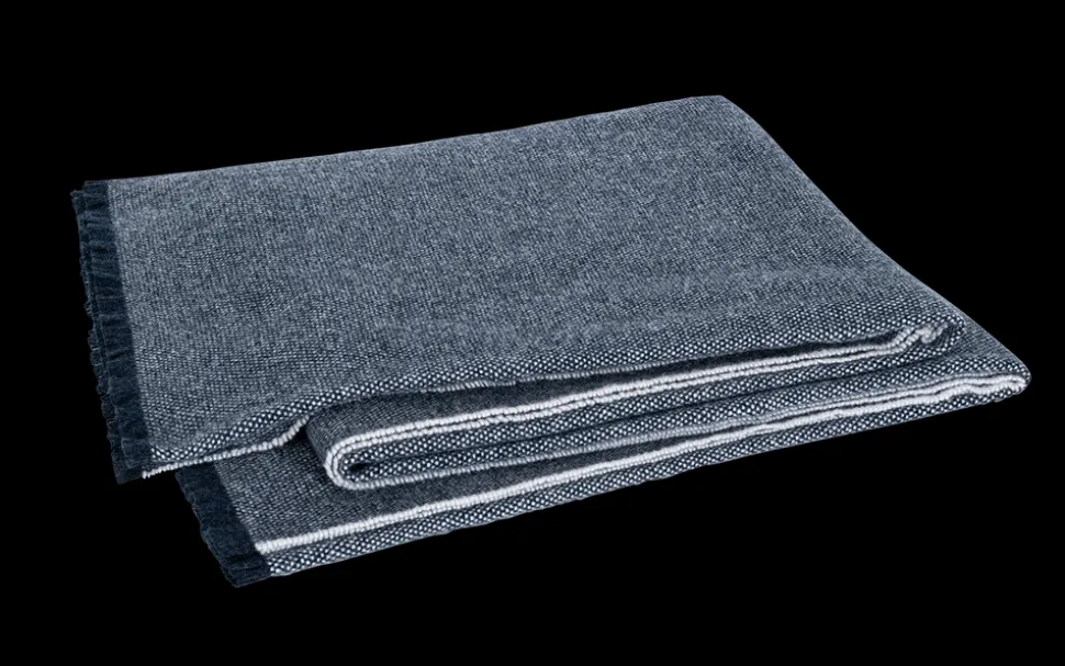 Agnes Throw