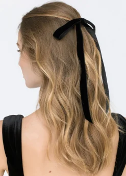 Aida Velvet Bow Barrette