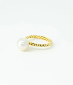 Akoya Pearl Gold Twisted Ring