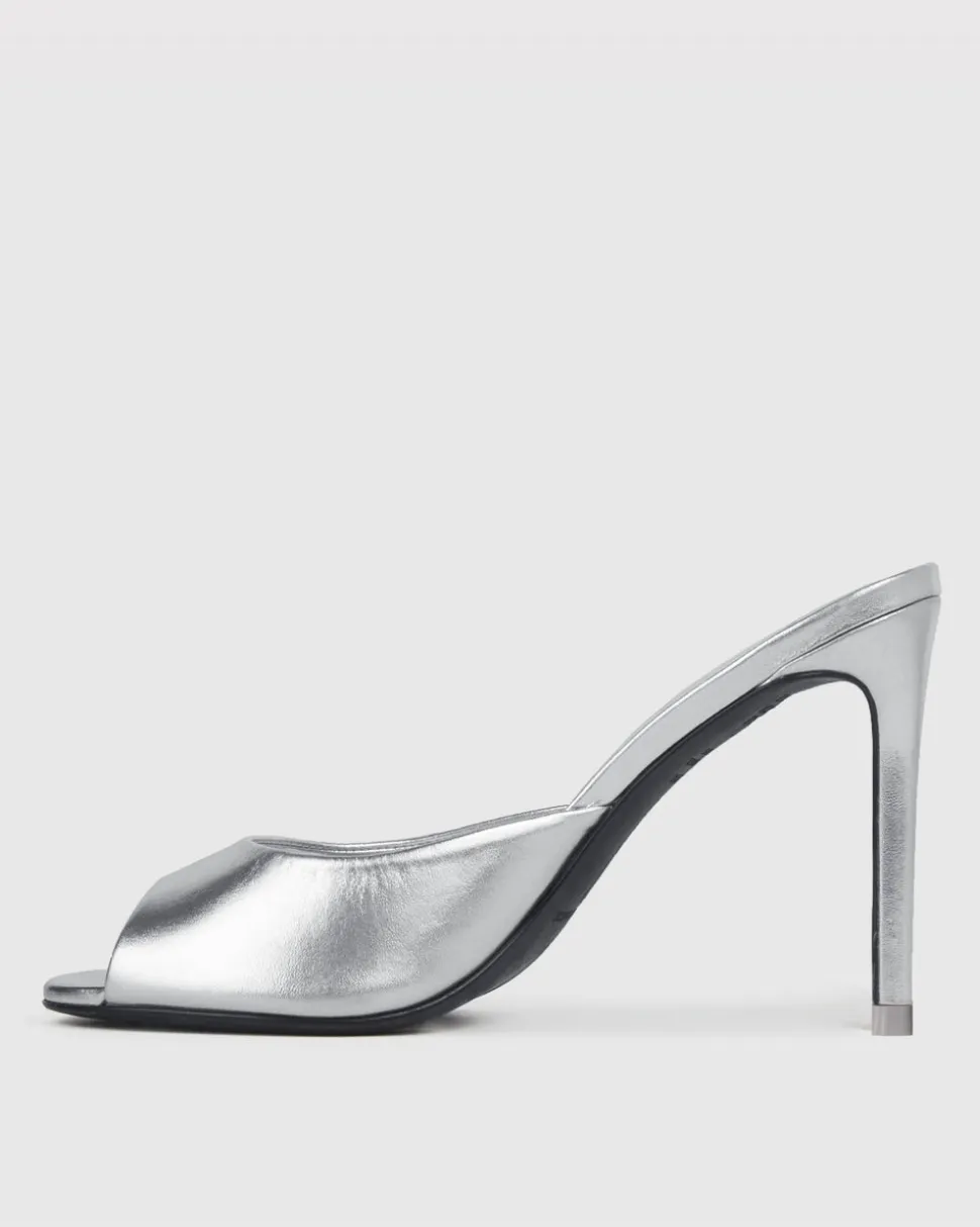 Alessia in Silver Metallic Leather