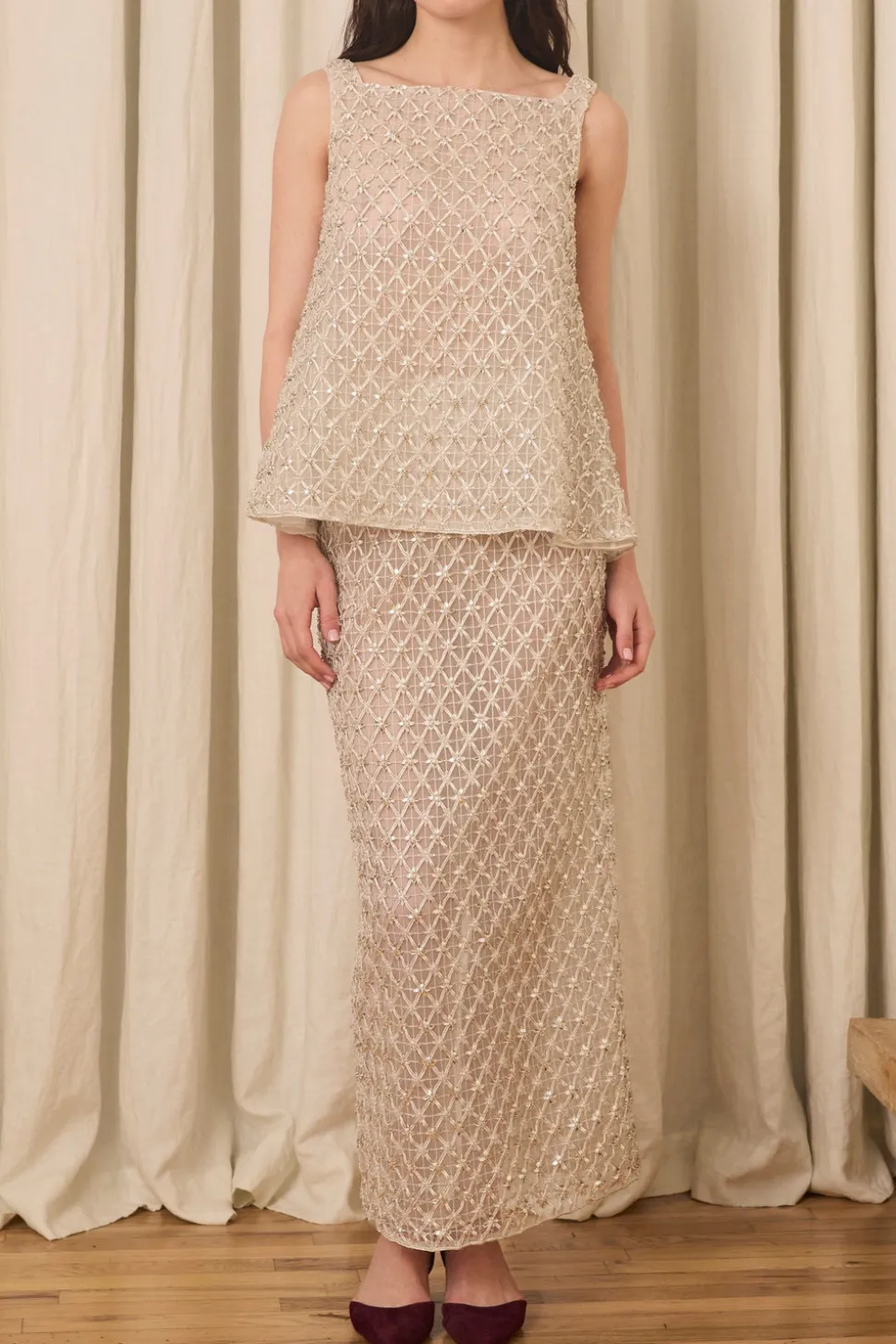 Amah Pencil Skirt in Crystal Lattice