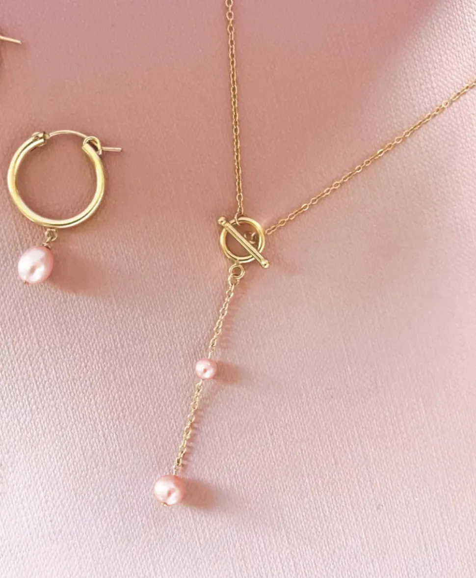 Amara Pearl Necklace