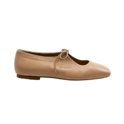 Amelia Blush Leather
