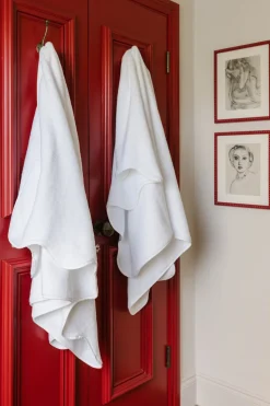 Amelia Scalloped Bath Towel Signature Bundle