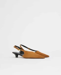 Anna Slingback in Saddle
