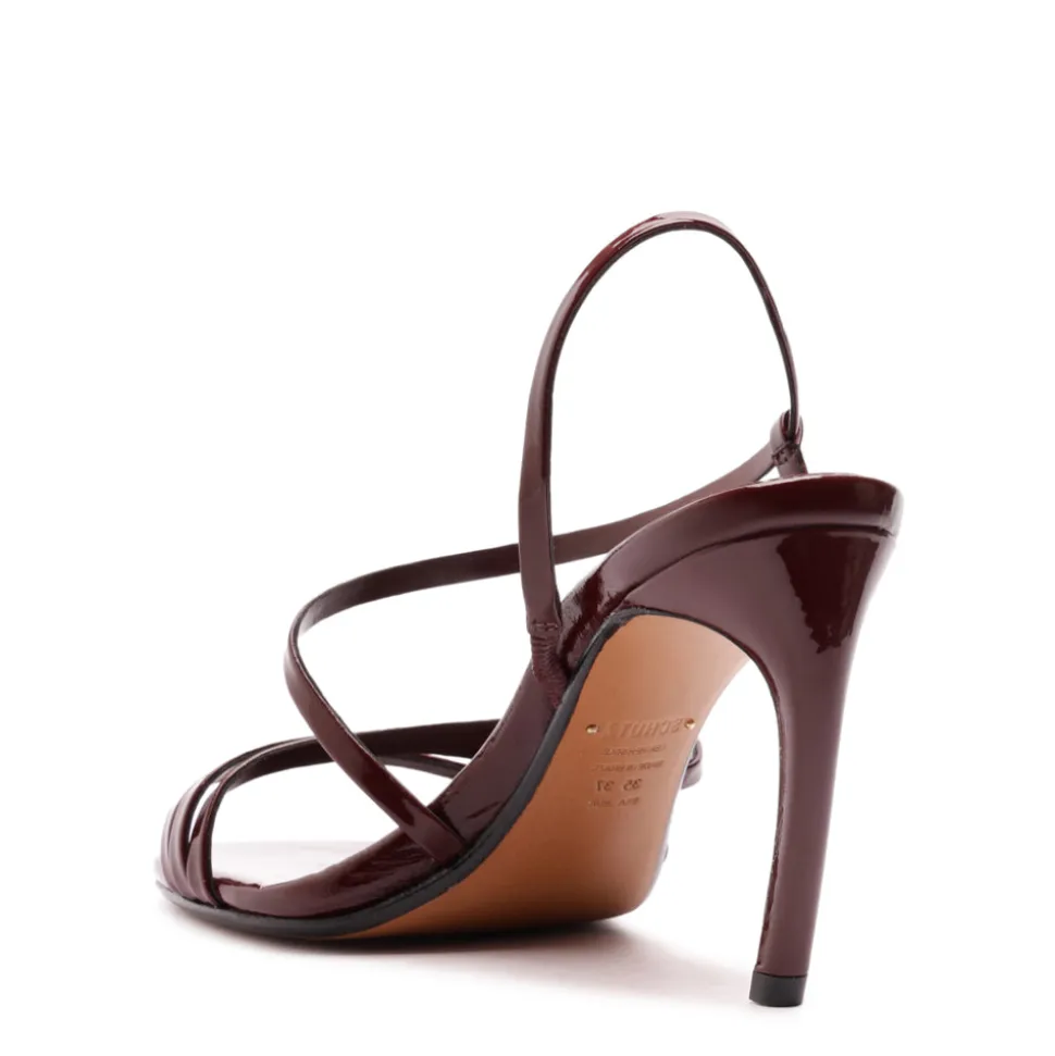 Annie Curve Patent Sandal in Vino