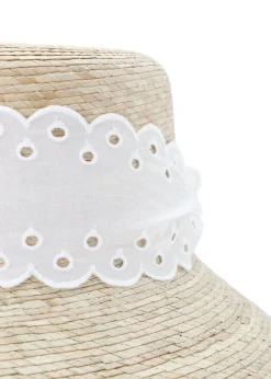 Antique Lace Embroidered Scallop Ribbon