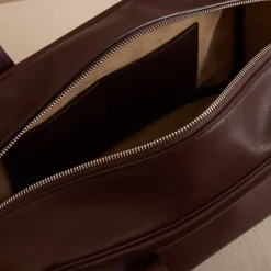 Archer 32 in Supple Soft Chocolate
