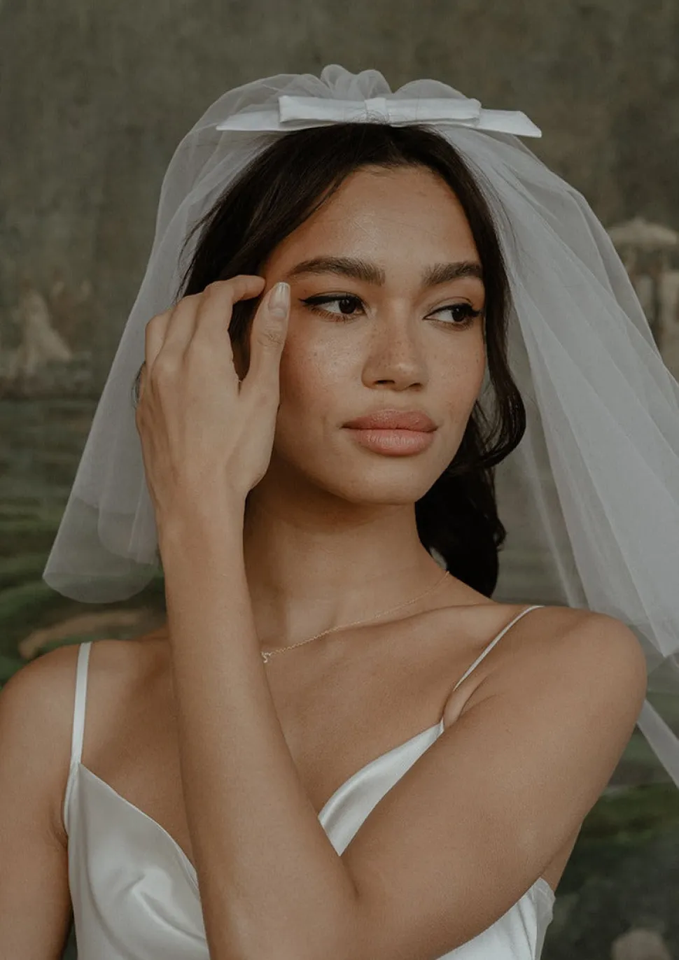 Ariana Veil