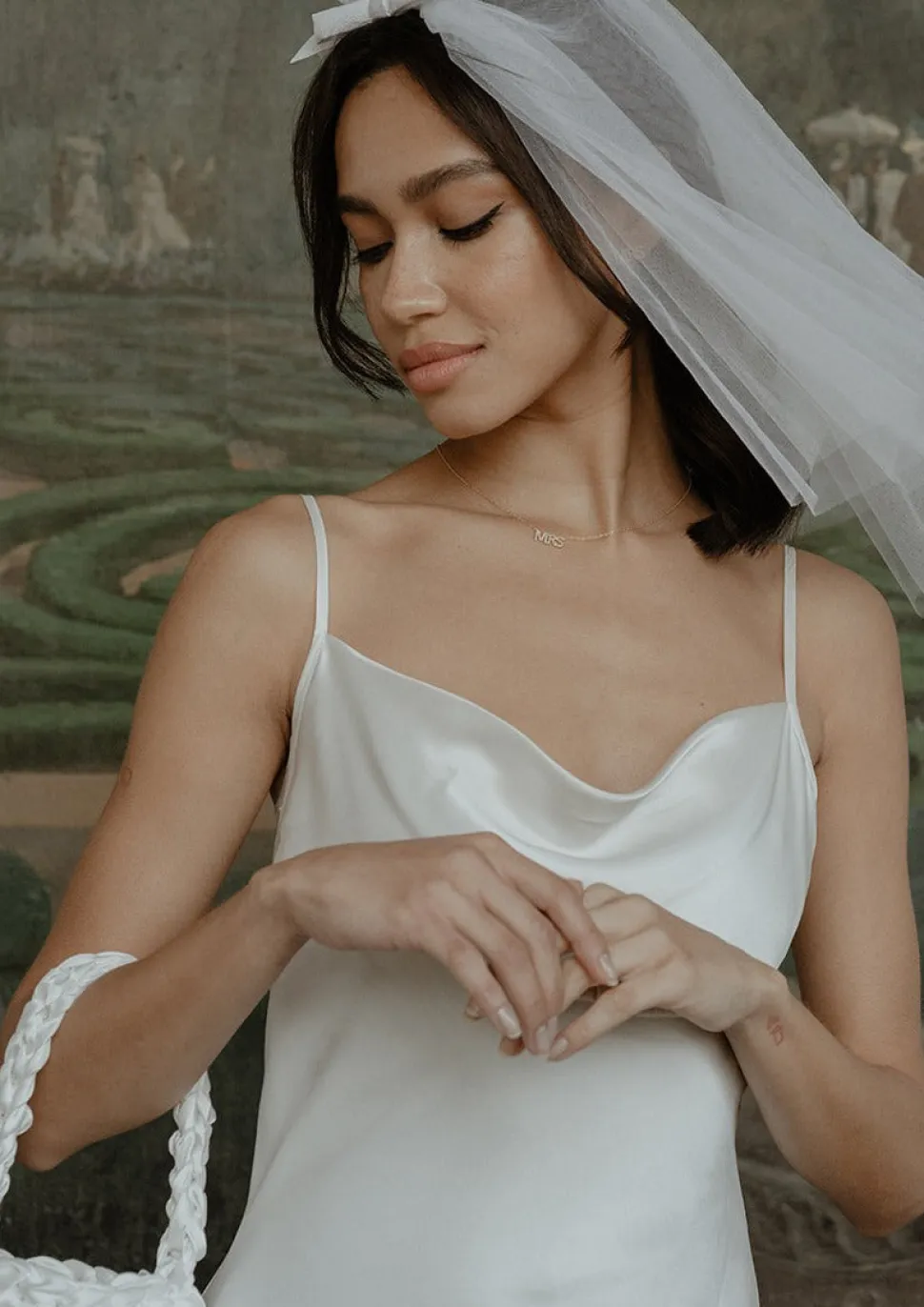 Ariana Veil