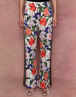 Aubrielle Crepe Trouser in Tree Of Life Cream