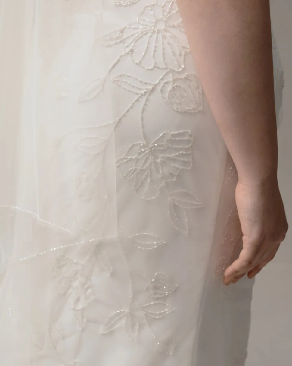 Beaded Edge Veil