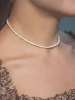 Bella Necklace