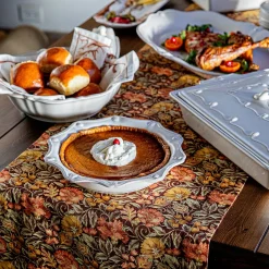 Berry & Thread Pie Dish in Whitewash