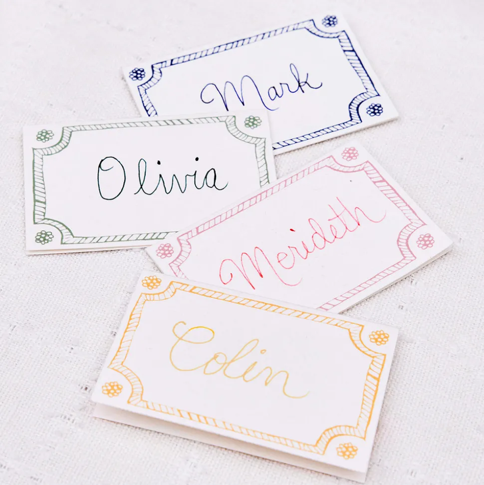 Berry & Thread Place Card, Set of 12 in Daffodil