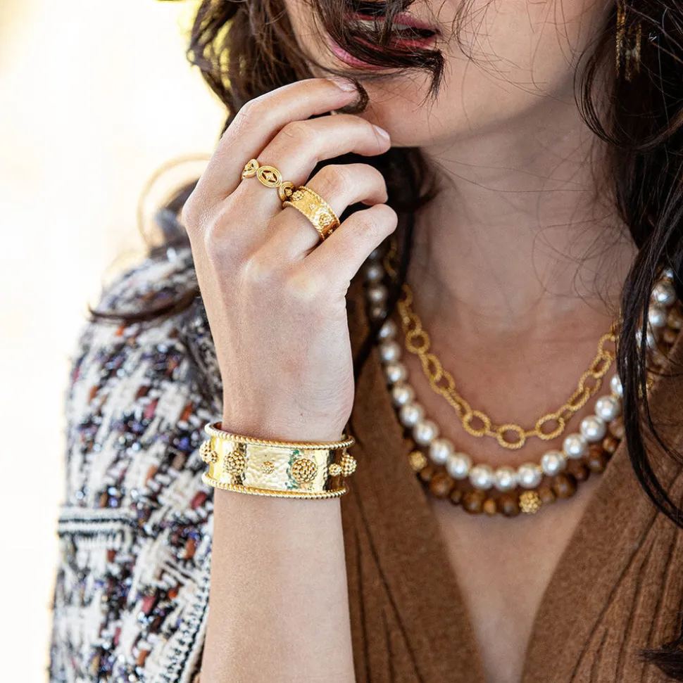 Berry Cuff in Gold