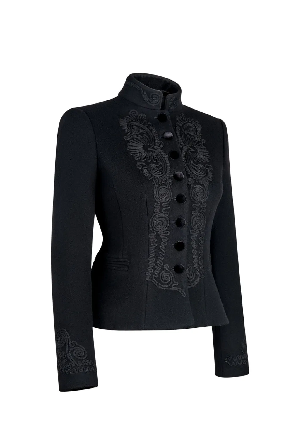 Blaire Notte in Black