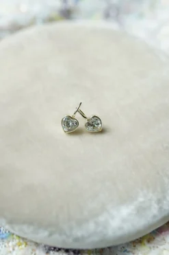 Blanc Bezel Heart Earwire
