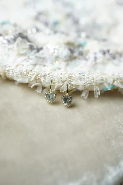 Blanc Bezel Heart Earwire
