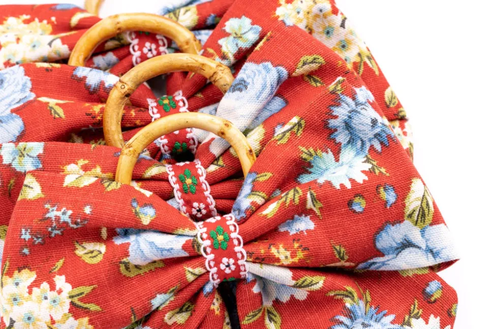 Bordeaux Belle Napkin Rings in Red, Set of 4