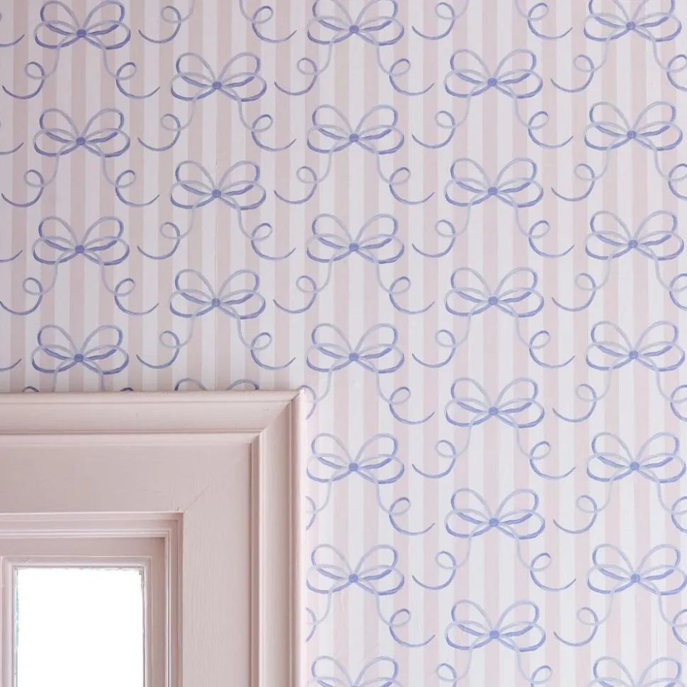 Bow & Stripe Wallpaper
