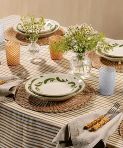 Braided Abaca Placemat in Natural