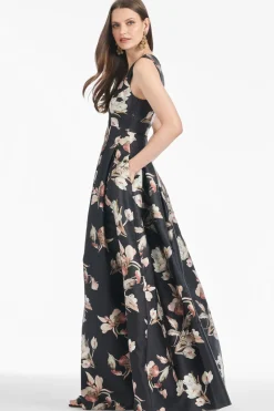 Brooke Gown in Black Venetia Petal