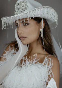 Build Your Own Cowgirl Hat