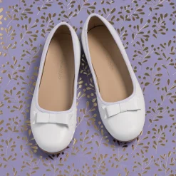 Camille Flats White