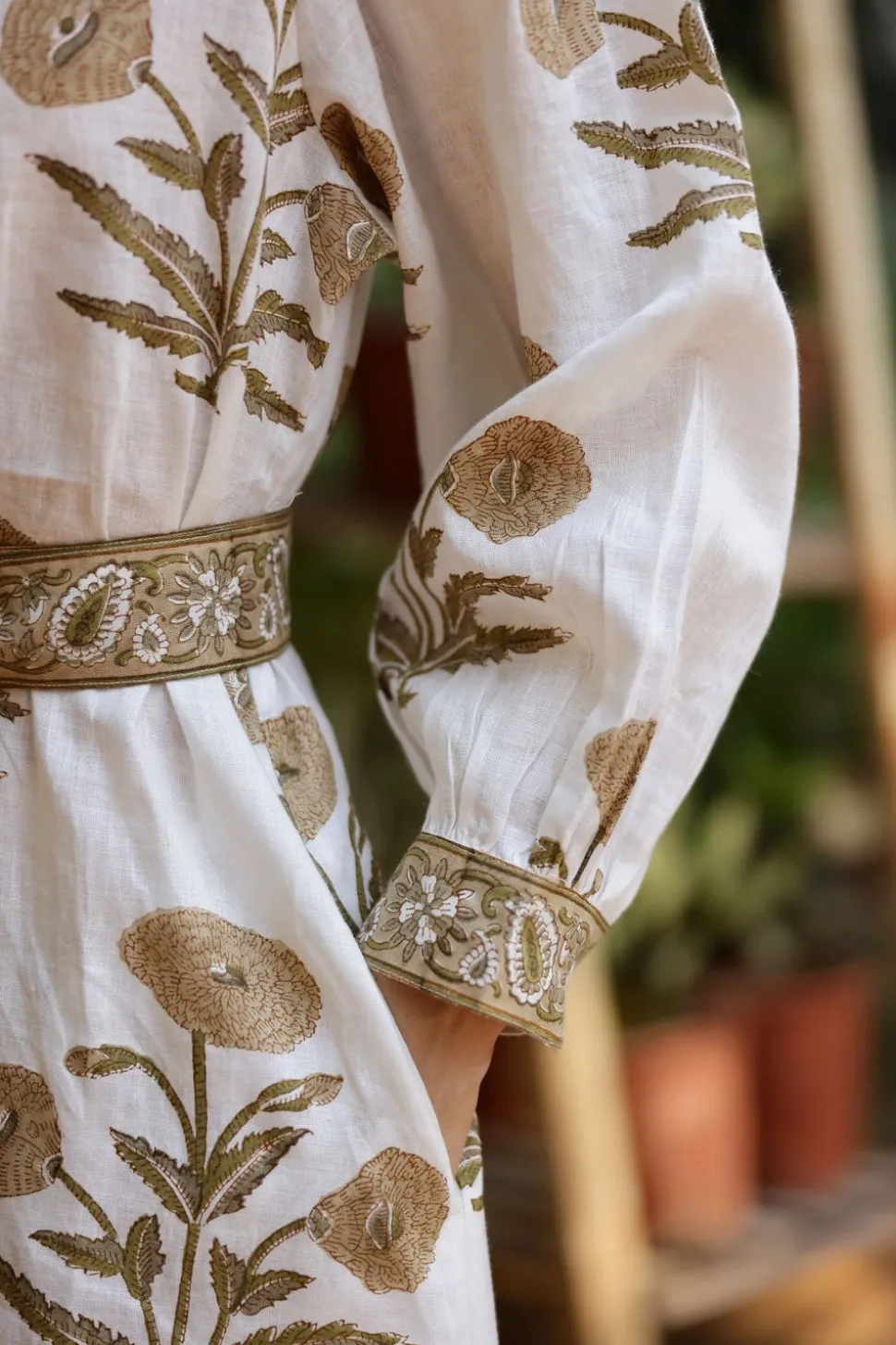 Capri Maxi Dress in Khaki Flower