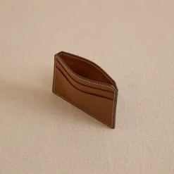 Card Case in Tumbled Grain Acorn