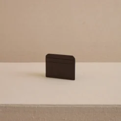 Card Case in Tumbled Grain Chocolate