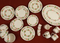 Carolina Irving x OTM Holly Cereal Bowl