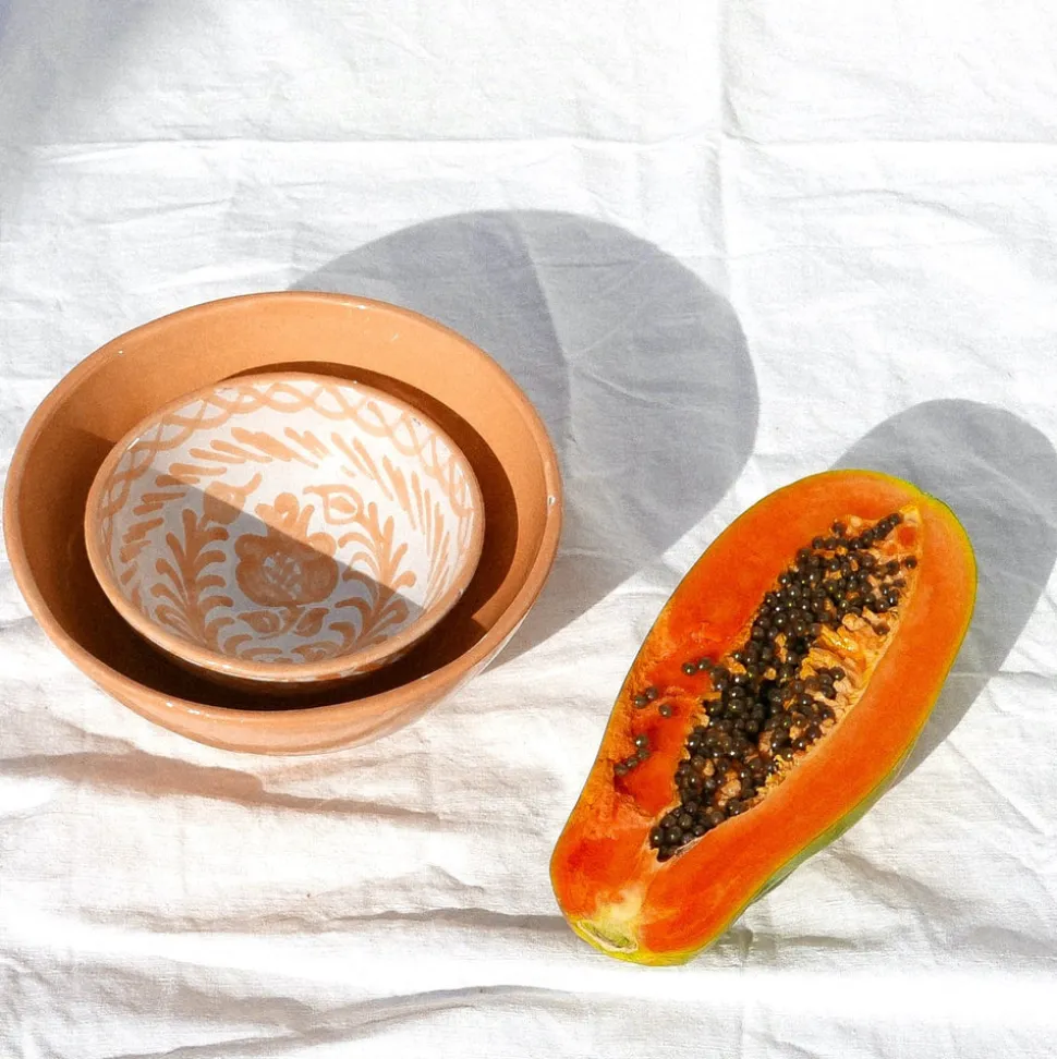 Casa Melocoton Medium Bowl with Peach Glaze