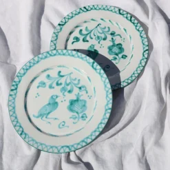 Casa Verde Dinner Plate with Traditional Designs
