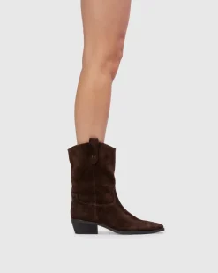 Casey 55 in Dark Brown Suede