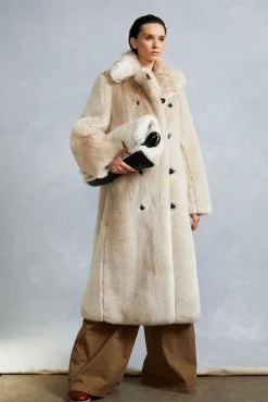 Catherine Faux Fur Reversible Coat in Crème