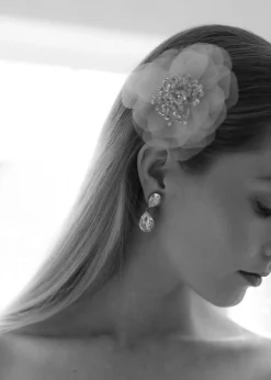 Chantrell Barrette in Cream
