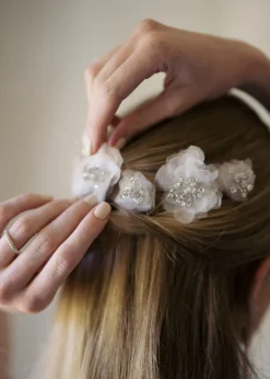 Chantrell Bobby Pin Set in Cream