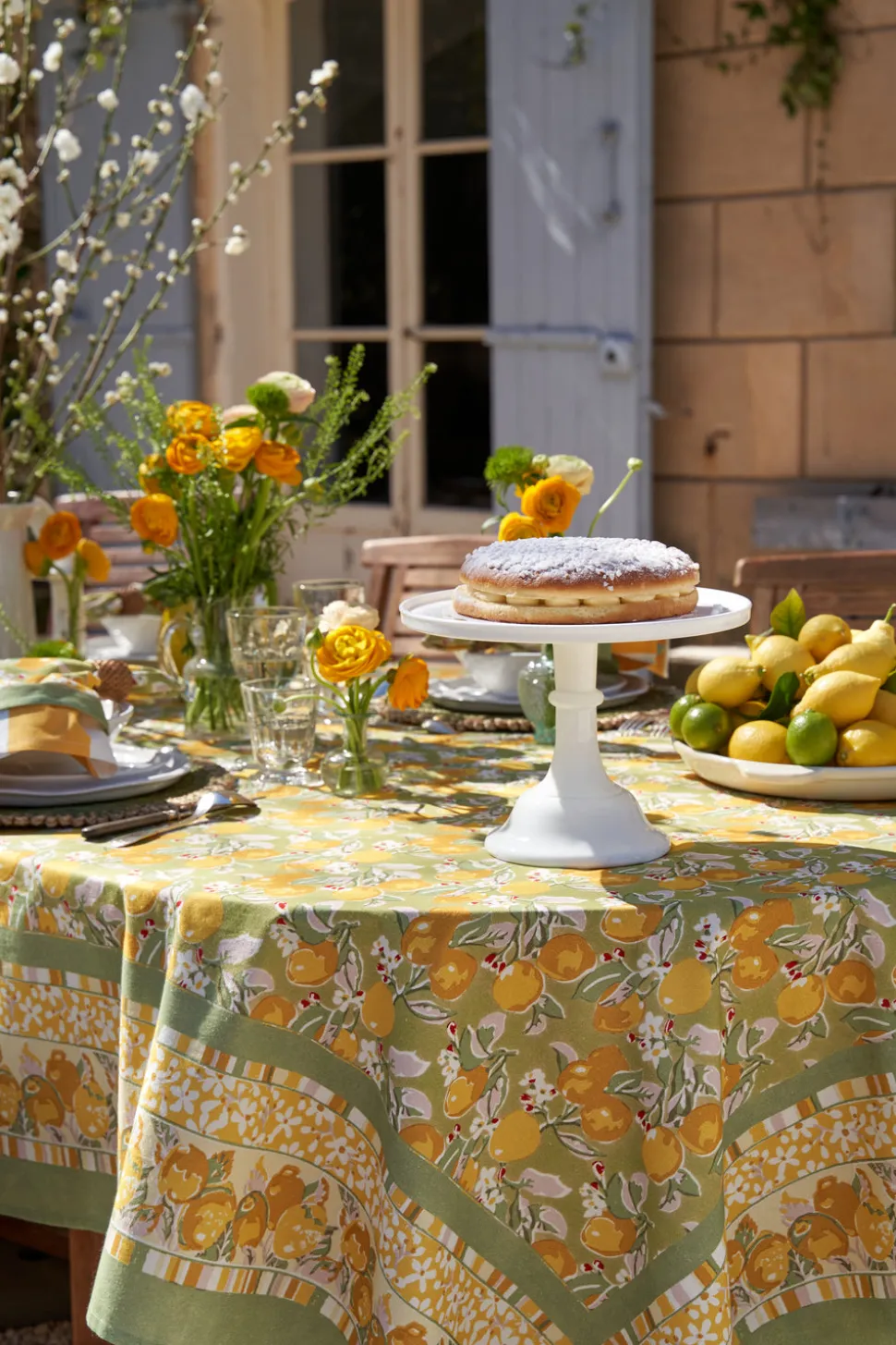 Citron Tablecloth in Vert & Yellow