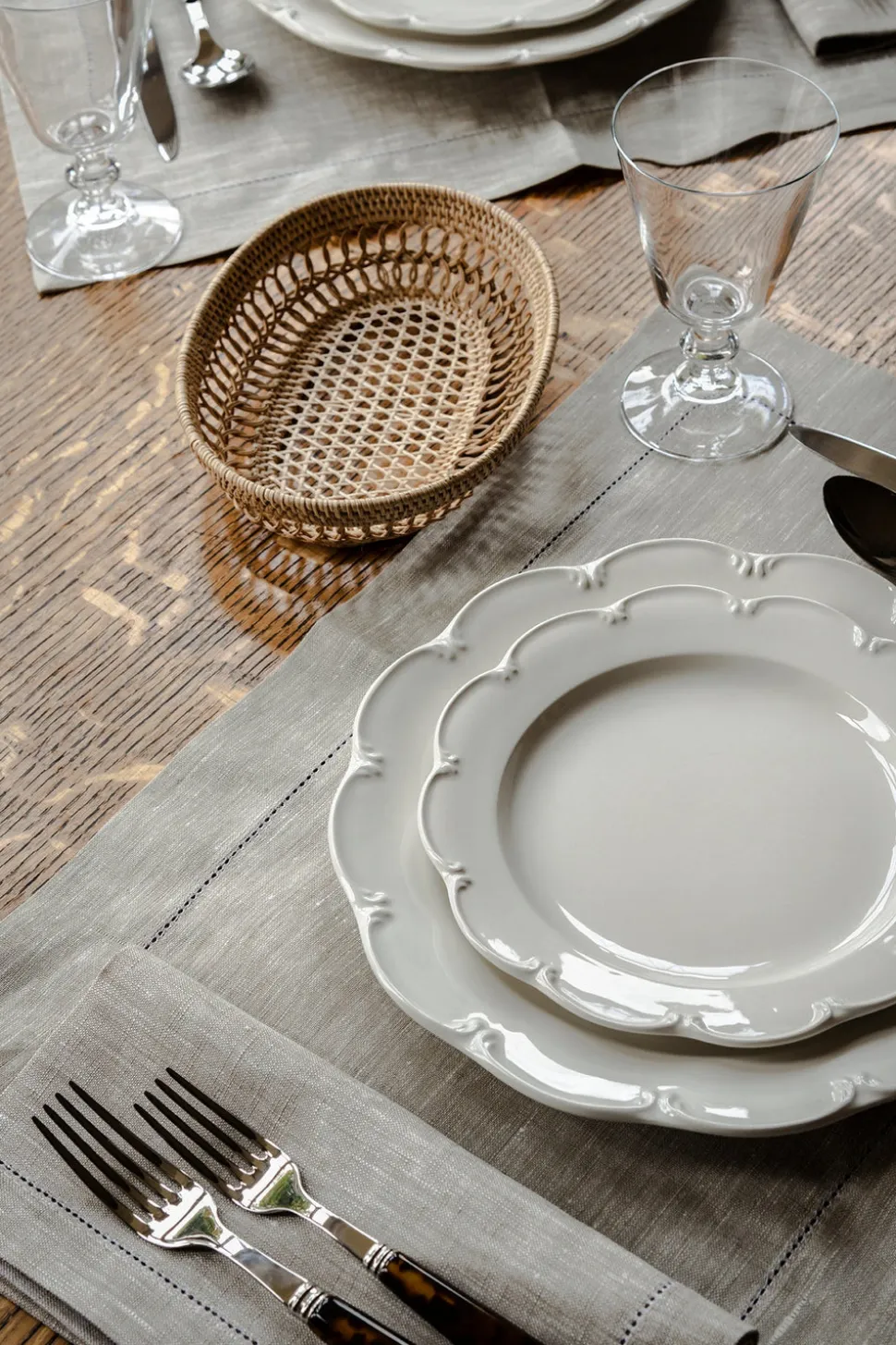 Classic Hemstitch Linen Napkin in Natural