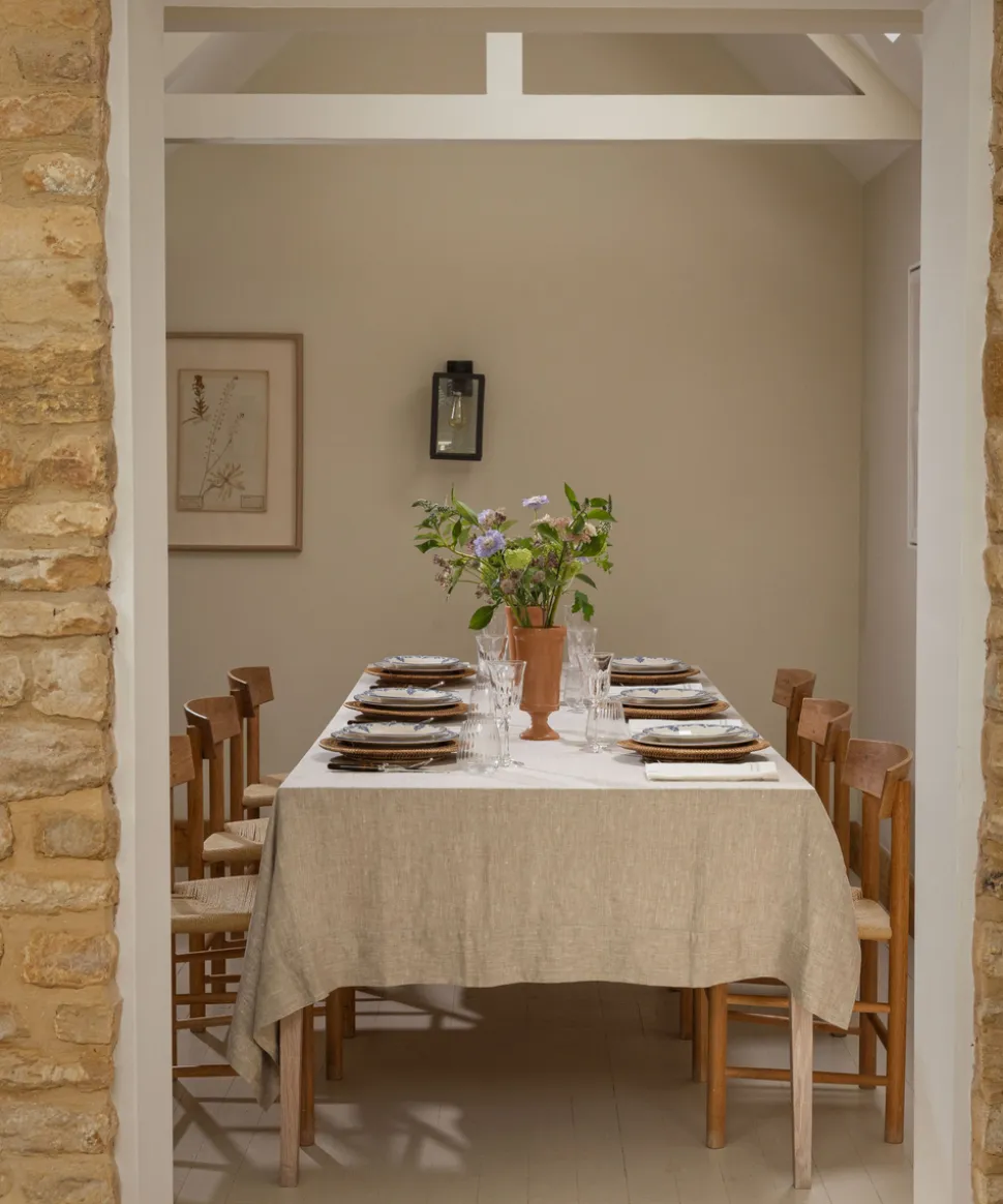Classic Hemstitch Linen Tablecloth in Natural