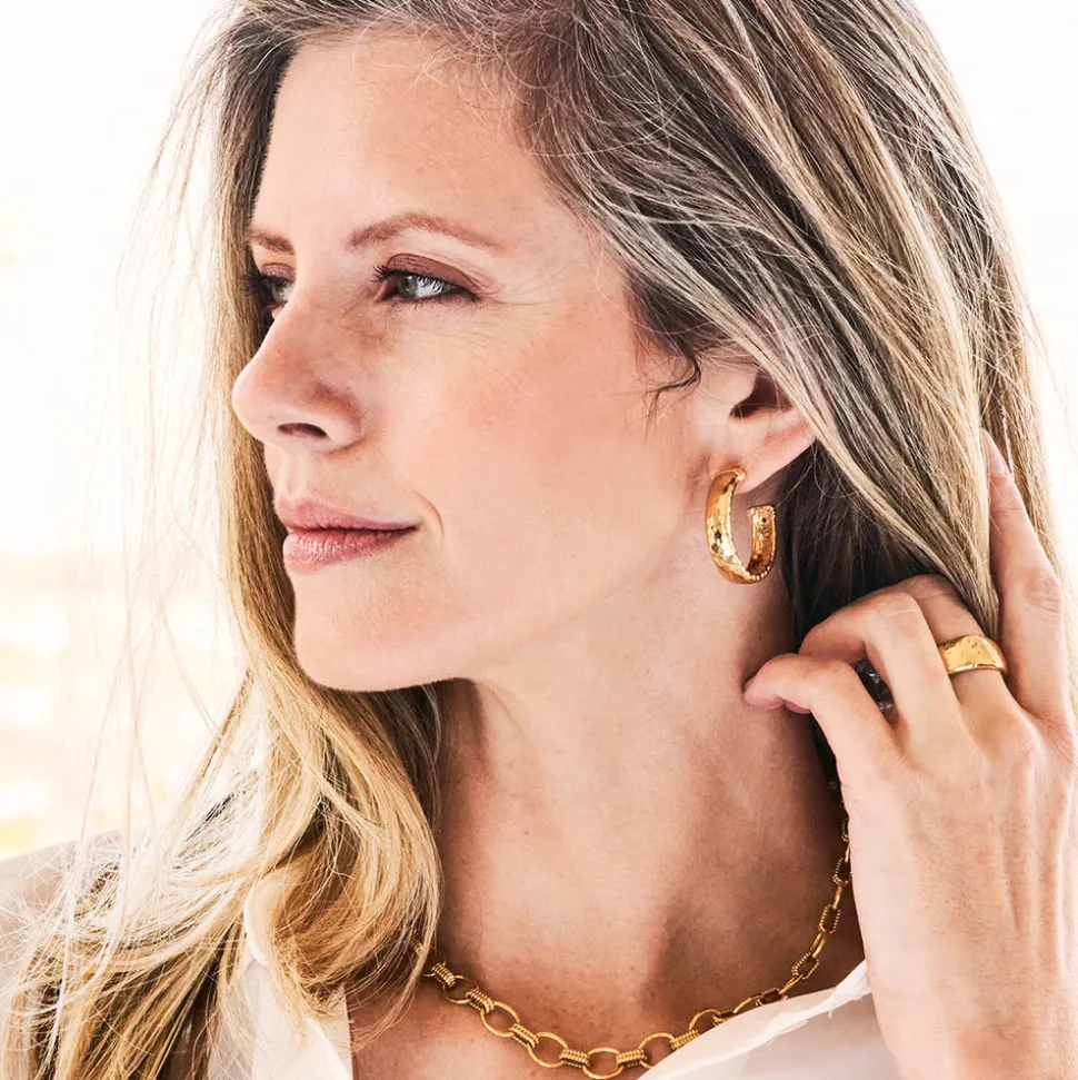 Cleopatra Classic Medium Hoop Earrings in Gold