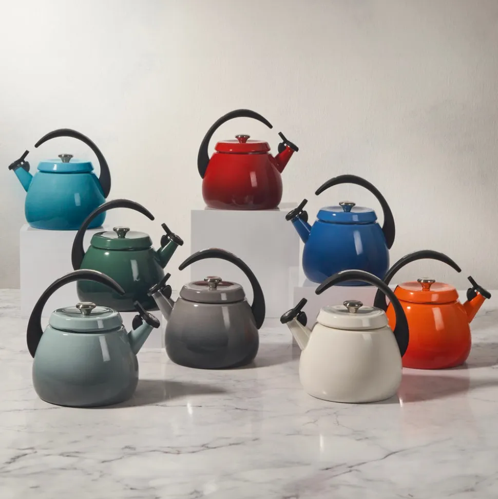 Cloche Kettle in Cerise