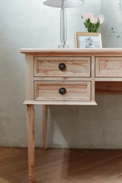 Colette Desk